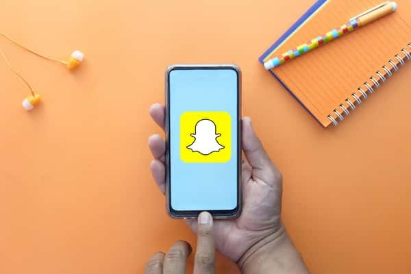 How to Make a Public Profile on Snapchat iPhone